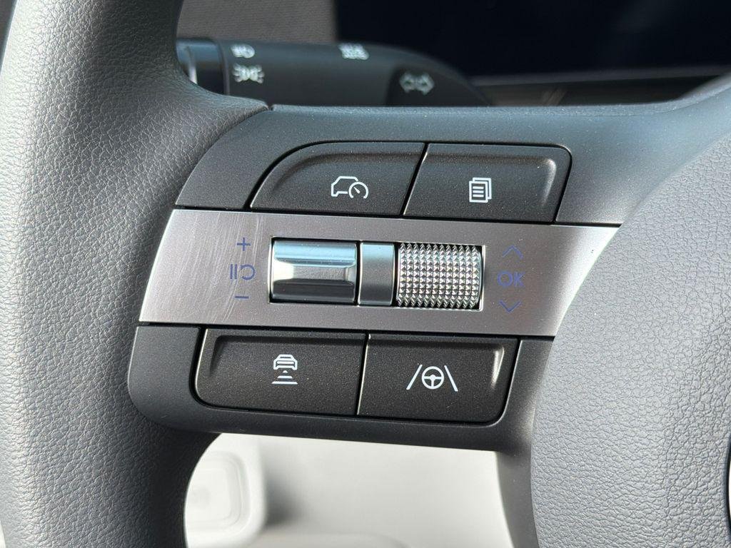 New 2026 White Hyundai SE FWD image 24