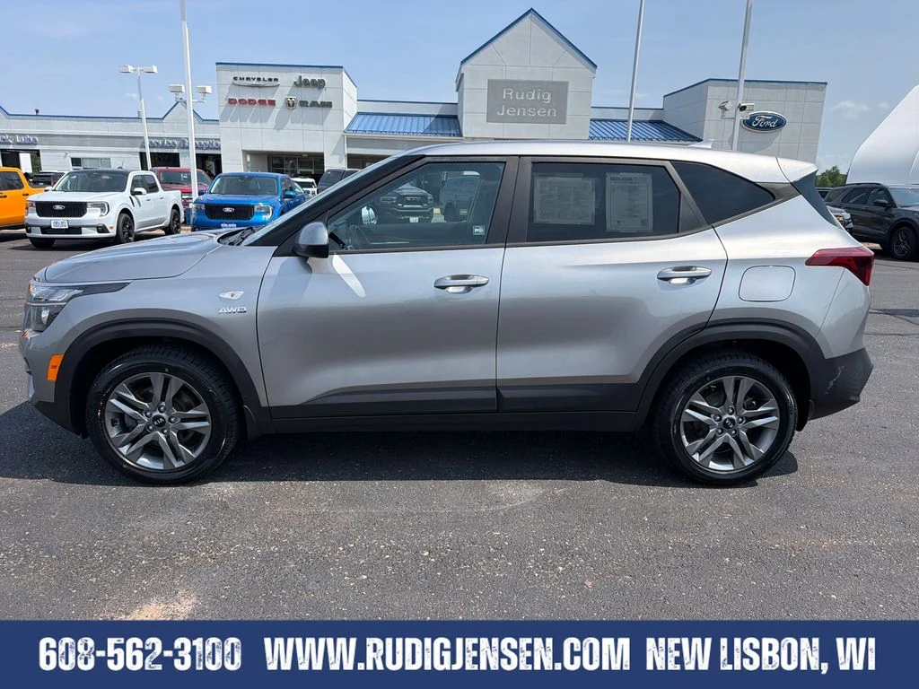 Used 2021 Gray Kia LX image 2