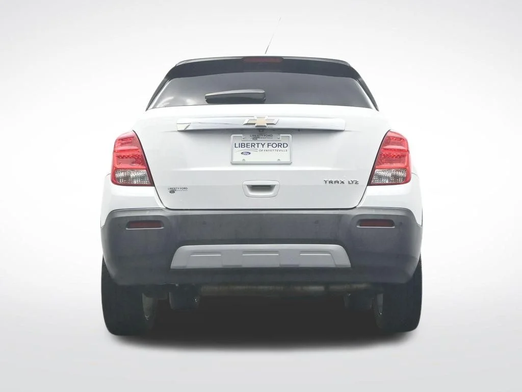 Used 2016 Summit White Chevrolet LTZ image 44