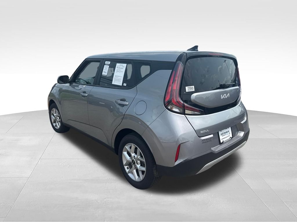 Used 2025 Gray Kia LX image 3