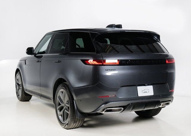 New 2026 Carpathian Grey Land Rover SE image 30