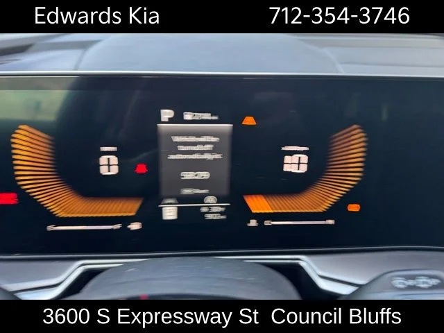 2025 Kia Sorento S - Photo 22