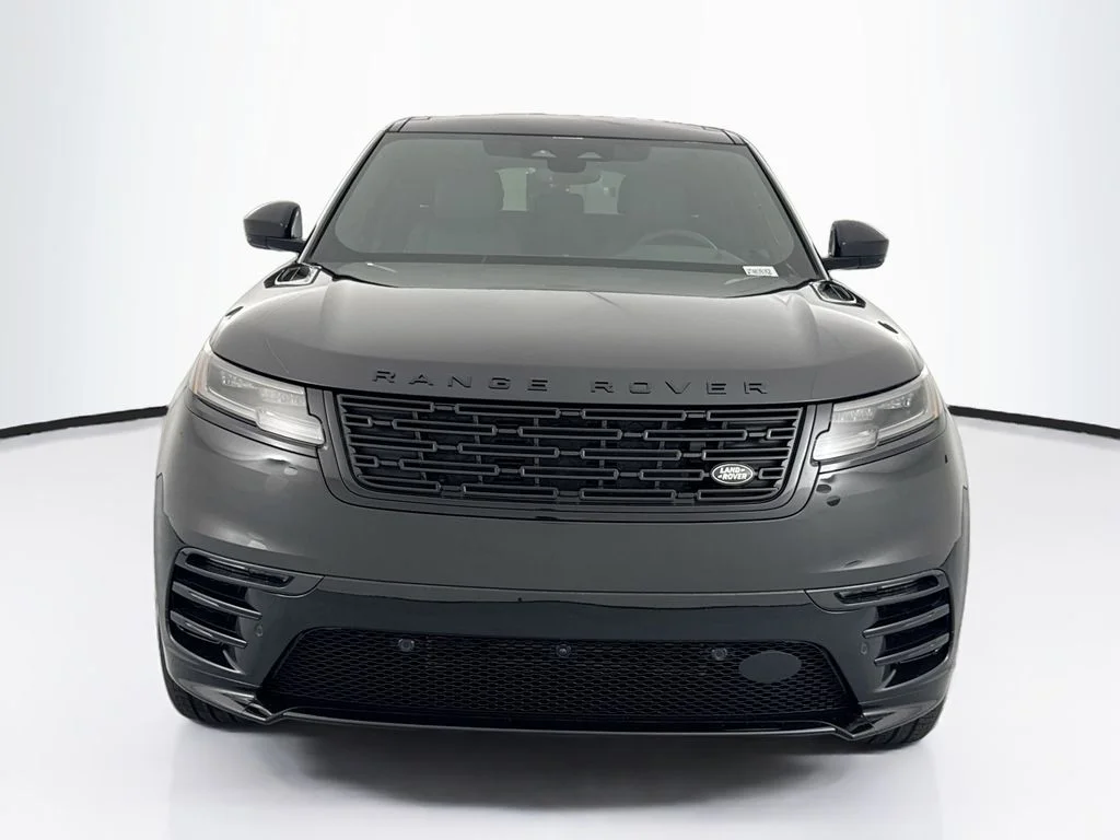 New 2026 Black Land Rover Belgravia Edition image 2