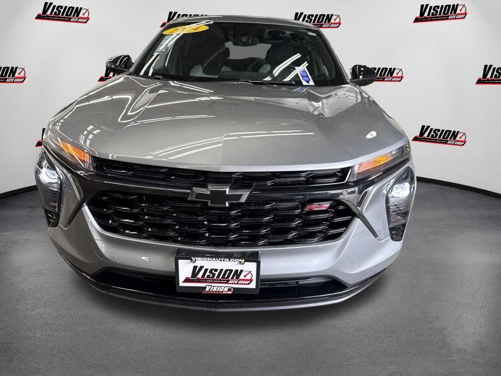 Used 2024 Gray Chevrolet 1RS image 2