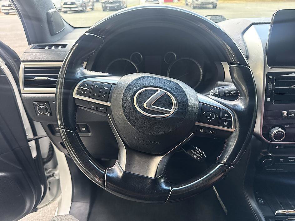 Used 2023 Eminent White Pearl Lexus GX 460 Luxury image 13