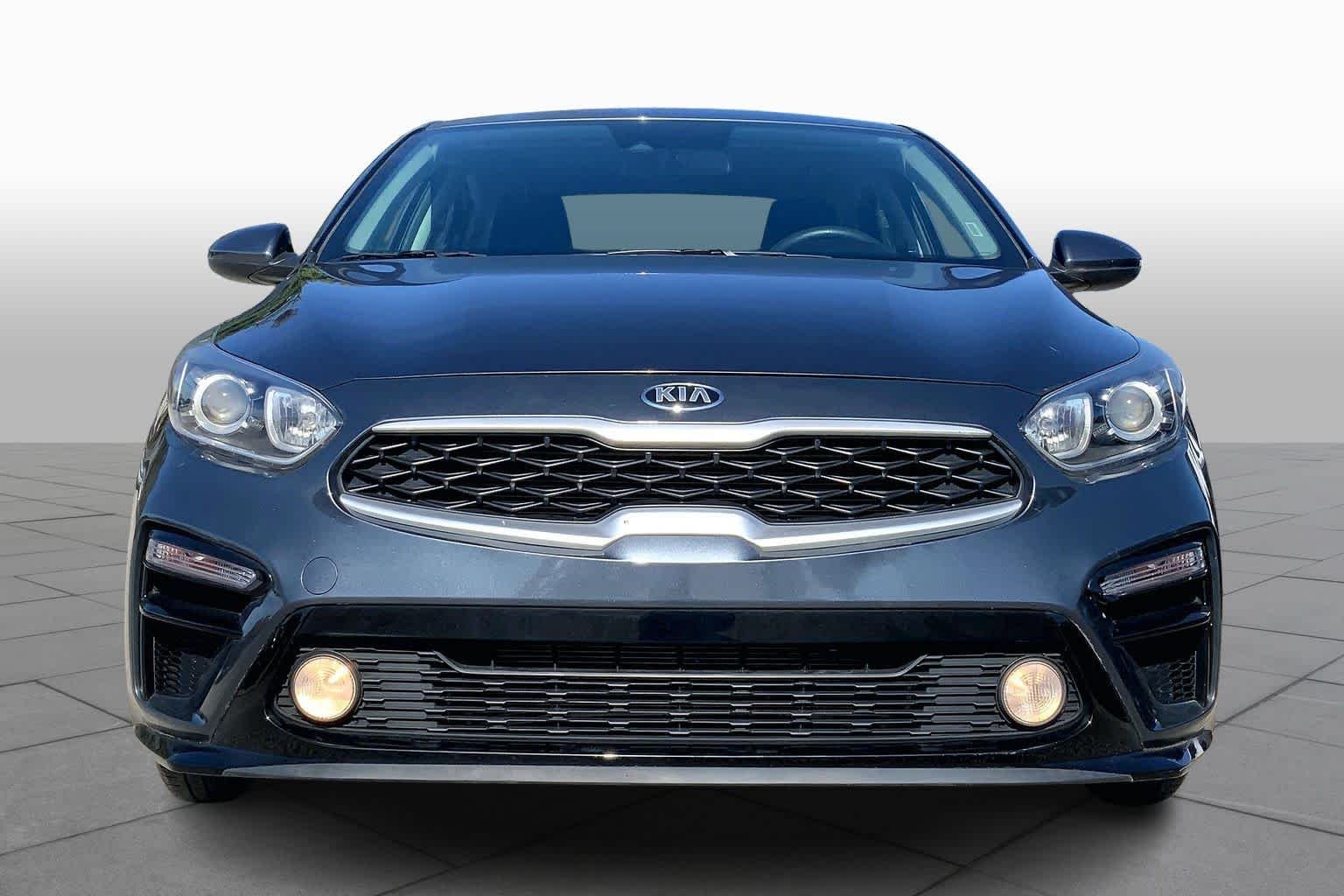 Used 2021 Gray Kia LXS image 6