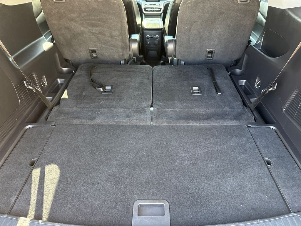 Used 2023 Black Ford XLT image 9