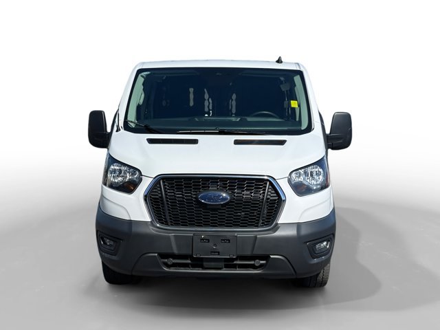 Used 2025 Oxford White Ford Base image 8