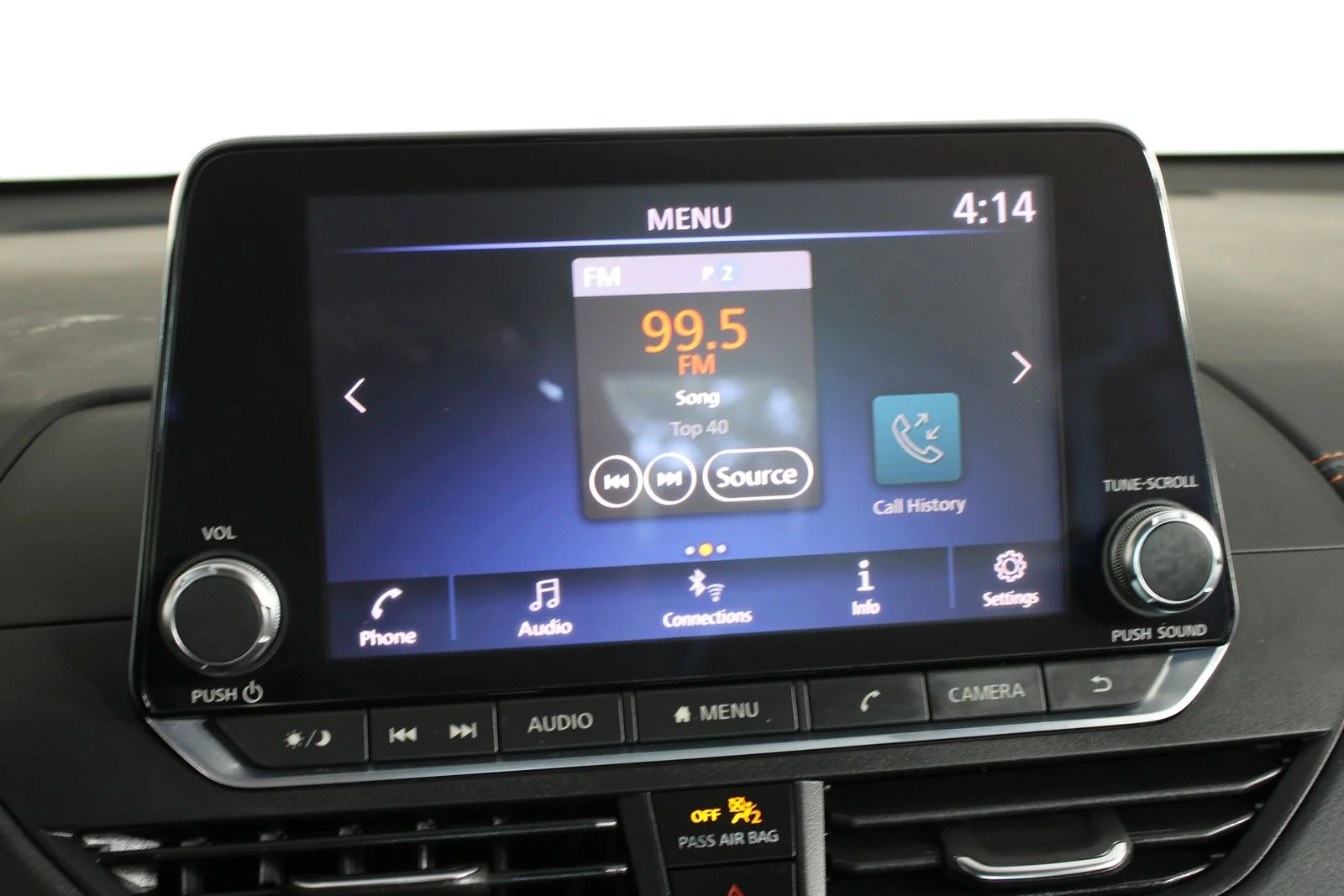 Used 2019 Black Nissan 2.5 SR image 23