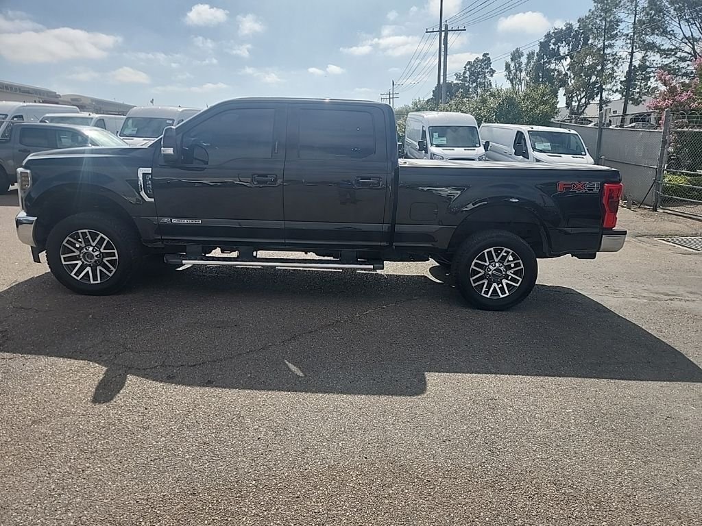 Used 2019 Black Ford Lariat image 9
