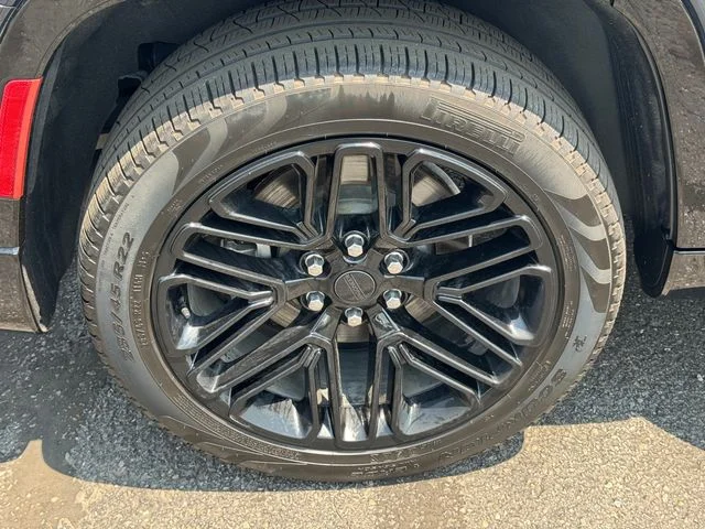 Certified Used 2025  Jeep Series II image 10