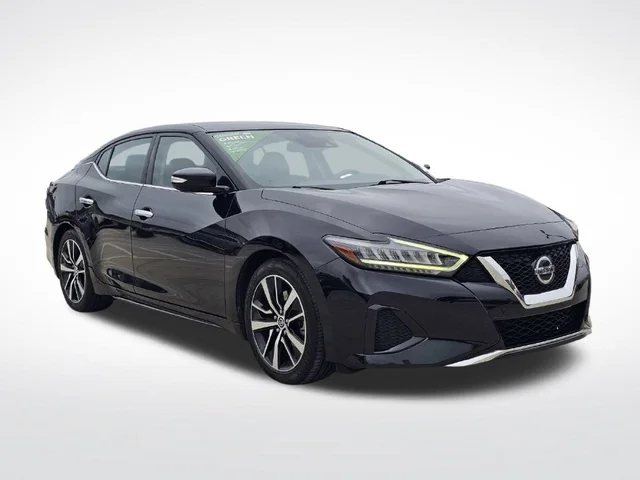 2022 Nissan Maxima SV