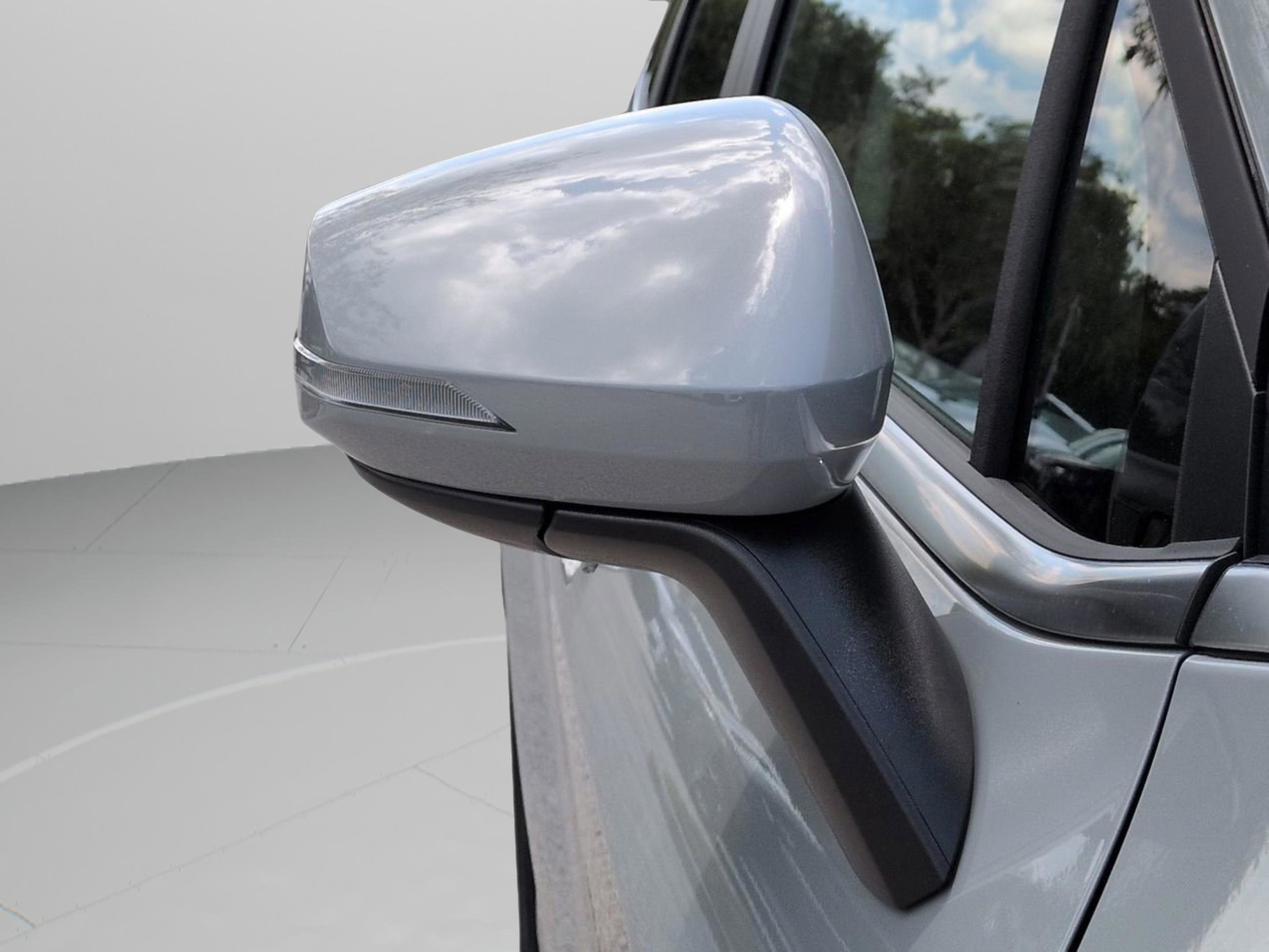 New 2026 Wolf Gray Kia EX image 14