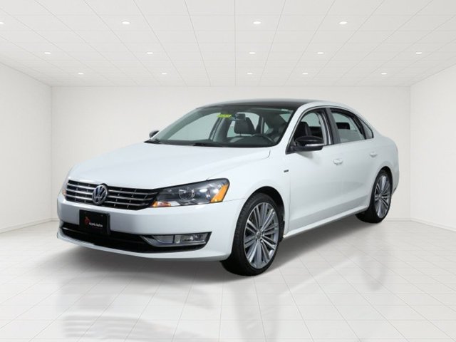 Used 2015 Volkswagen Passat Sport with VIN 1VWBS7A32FC078515 for sale in Shakopee, Minnesota