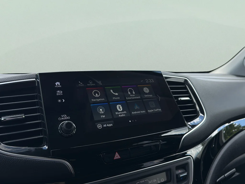 Used 2019 Red Honda Touring image 13