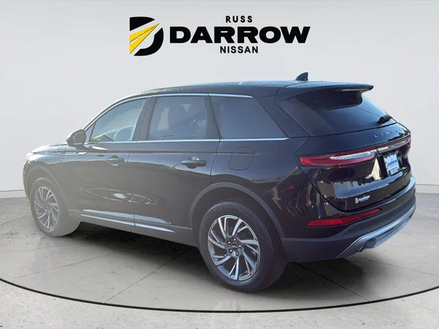 Used 2023 Black Lincoln Standard image 3