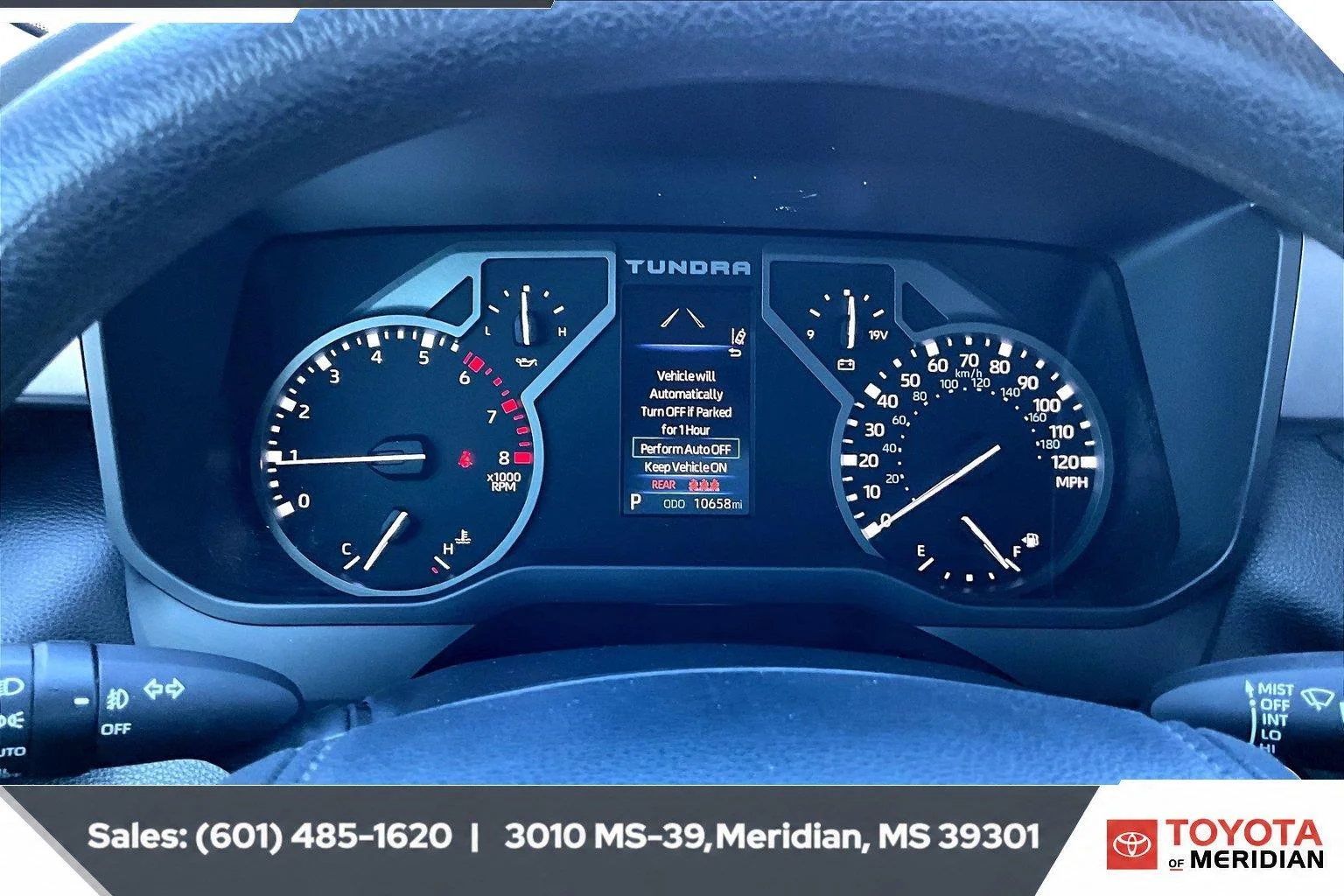 Used 2023 Ice Cap Toyota SR5 image 14