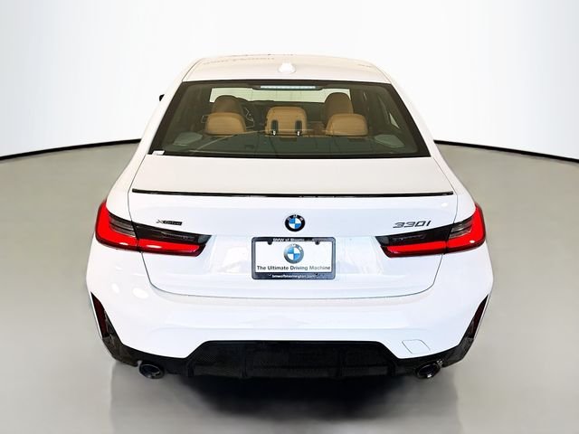 2026 BMW 3 Series 330i - Photo 6