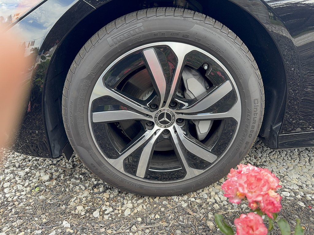 Certified Used 2025 Black Mercedes-Benz CLE 300 4MATIC® image 8