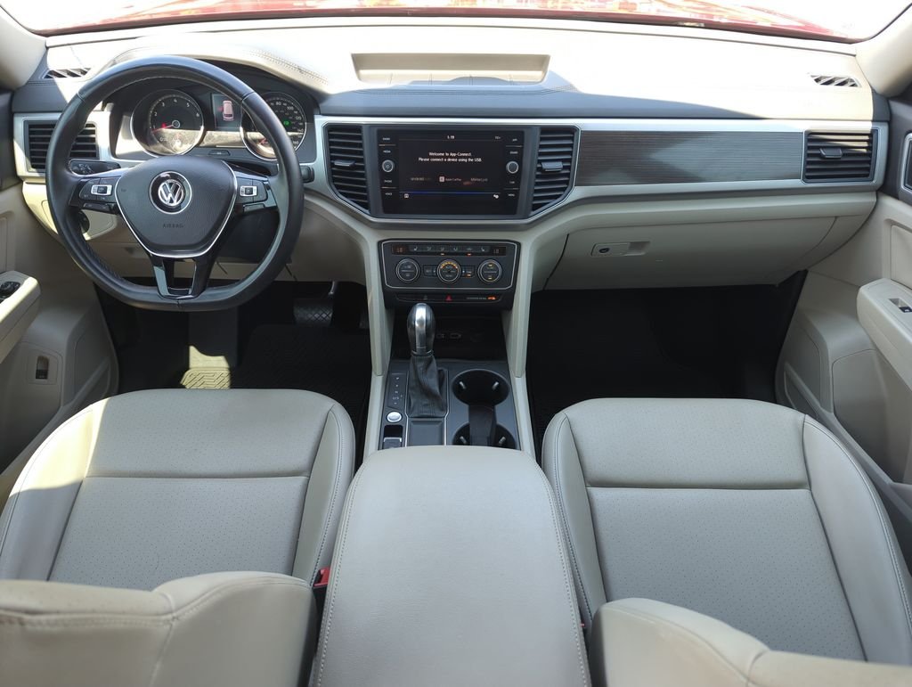 Used 2018  Volkswagen 3.6L V6 SE image 15