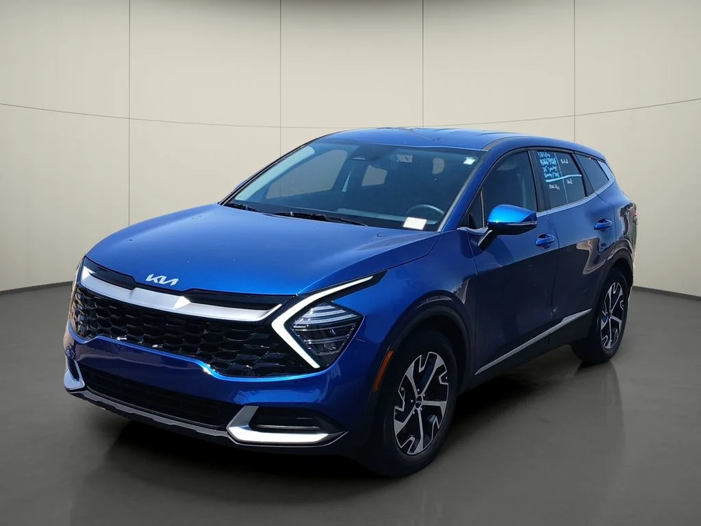 Used 2025 Sapphire Blue Kia EX image 3