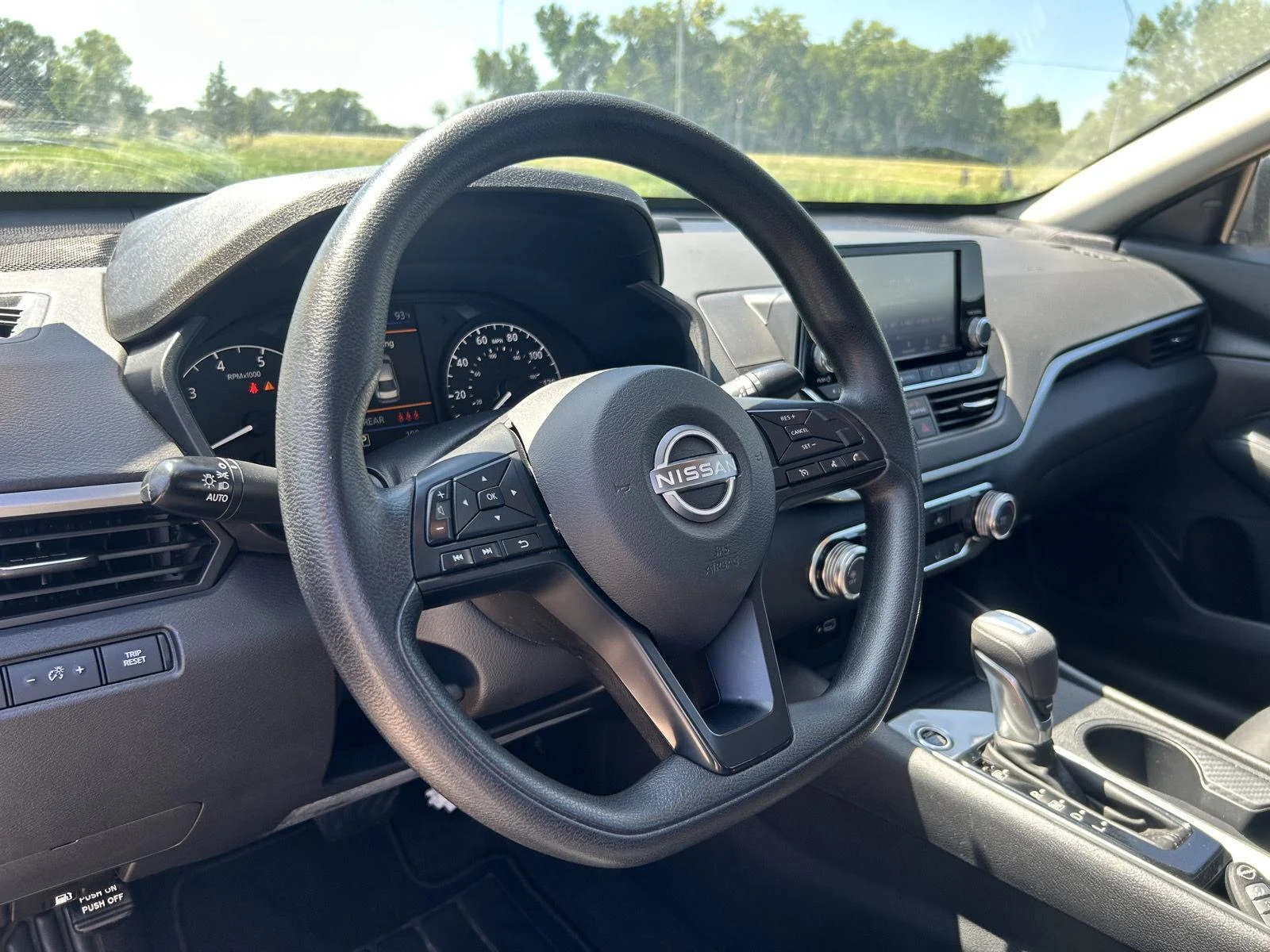 Used 2023 Gray Nissan 2.5 S image 9