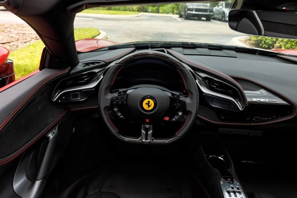 Used 2025 Rosso Ferrari F1-75 Opaco Ferrari  image 18