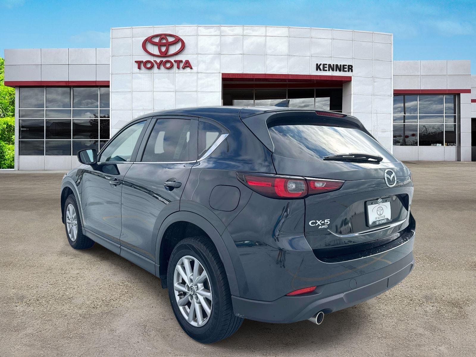 Used 2023 Jet Black Mica Mazda 2.5 S Preferred Package image 4
