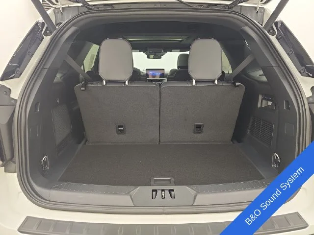 New 2026 Star White Metallic Tri-Coat Ford Tremor® image 19