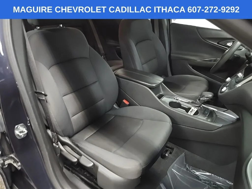 Used 2023 Gray Chevrolet LT image 14