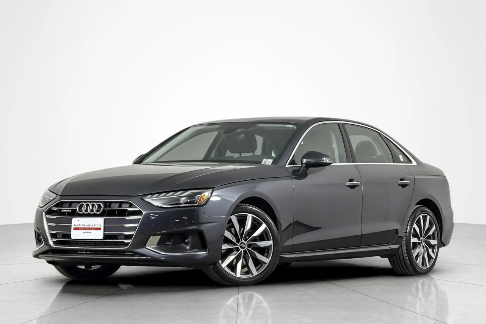 Used 2023 Manhattan Gray Metallic Audi Premium 40 TFSI quattro image 1