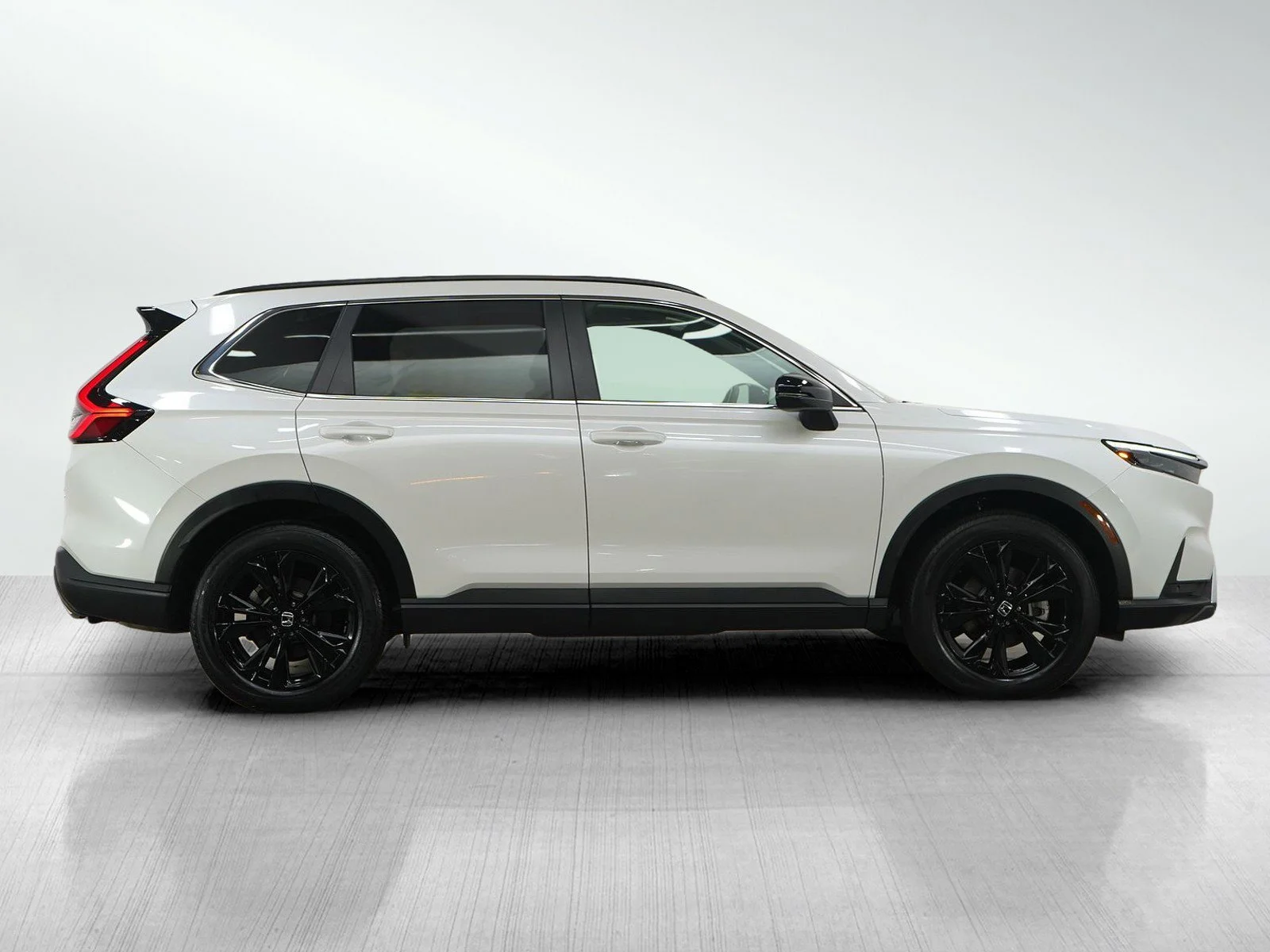 Used 2025 Platinum White Pearl Honda Sport Touring AWD image 7