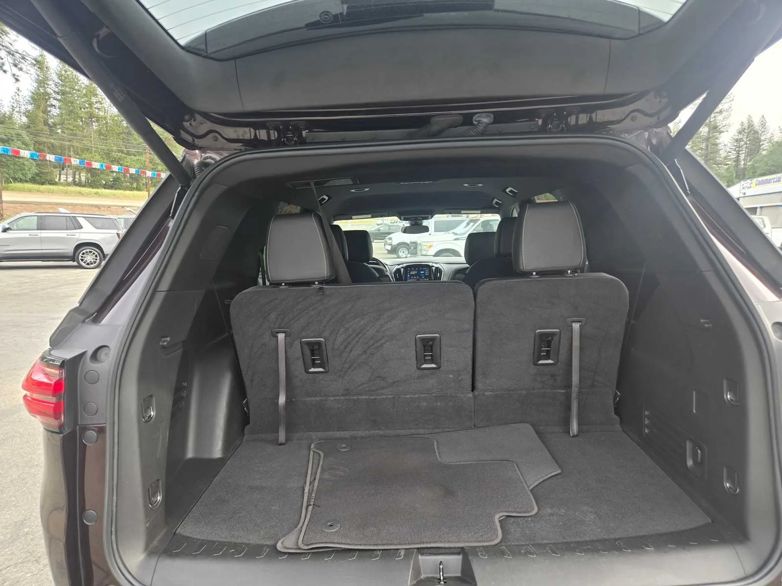 Used 2023 Black Cherry Metallic Chevrolet LT Leather image 29