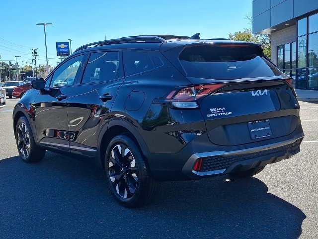 Used 2023 Black Kia X-Line image 5