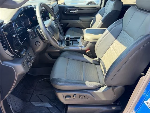 Used 2025 Riptide Blue Metallic Chevrolet ZR2 image 12