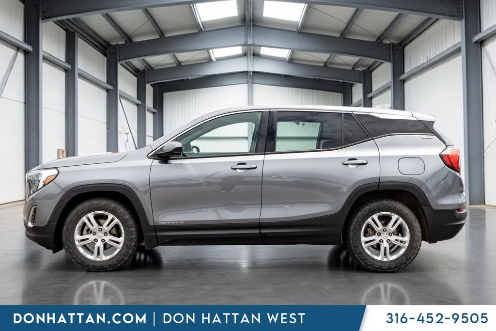 Used 2018 GMC Terrain SLE with VIN 3GKALMEV9JL245332 for sale in Park City, KS