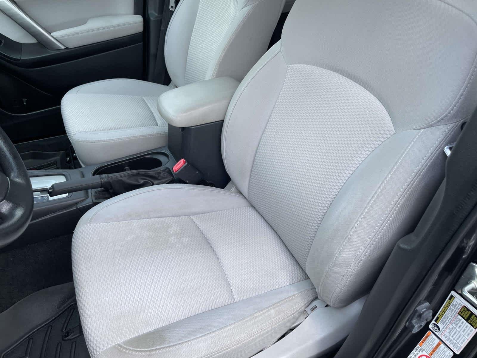 Used 2015 Dark Gray Metallic Subaru 2.5i Premium image 16