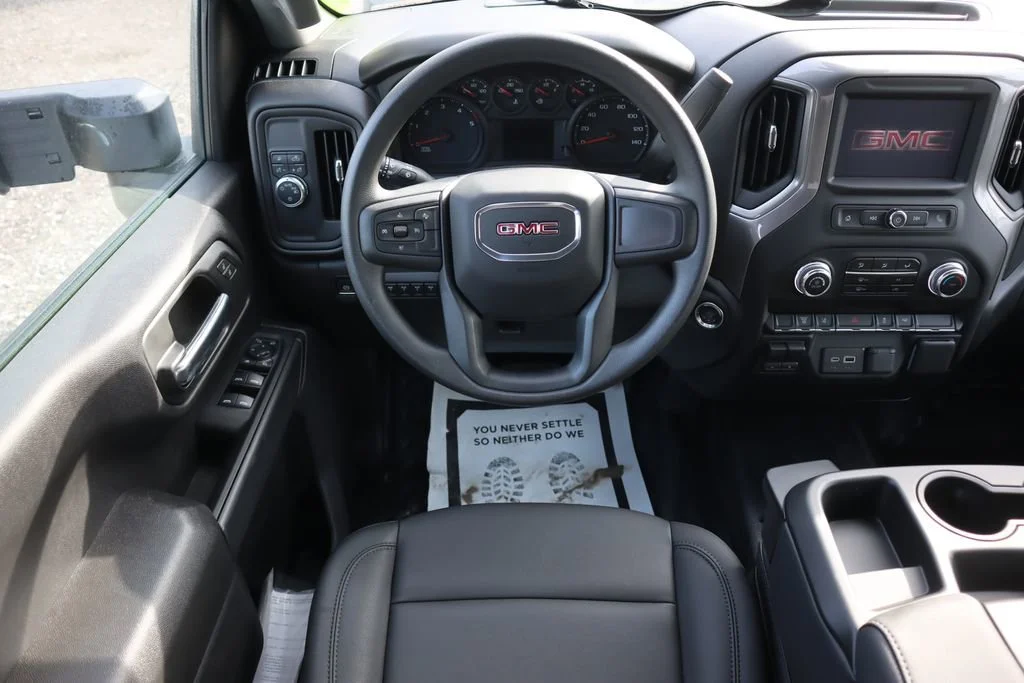2025 GMC Sierra 3500HD Pro - Photo 16