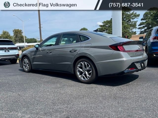 Used 2023 Hampton Gray Hyundai SEL image 6