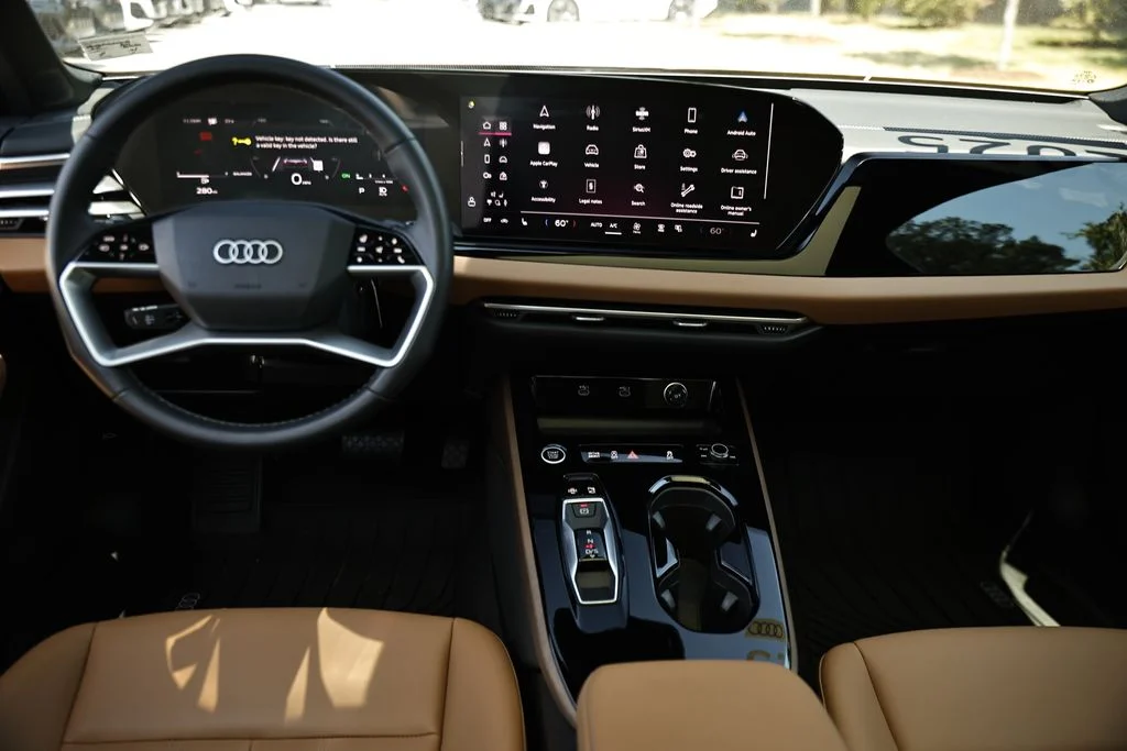 Certified Used 2025 Mythos Black Metallic Audi 2.0T Premium image 26