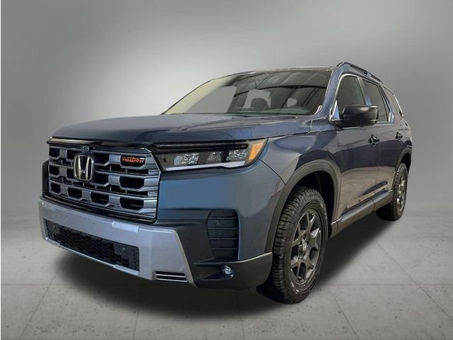 2026 Honda Pilot TrailSport AWD's photo