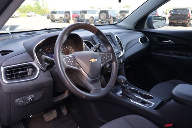 Used 2022 Blue Chevrolet LT image 11