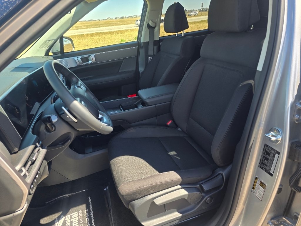 Used 2026 Shimmering Silver Hyundai SE image 14