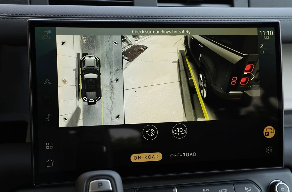 New 2026 Santorini Black Land Rover X-Dynamic SE image 27