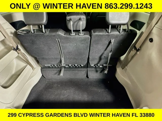 Used 2024 Red Chrysler Touring L image 24