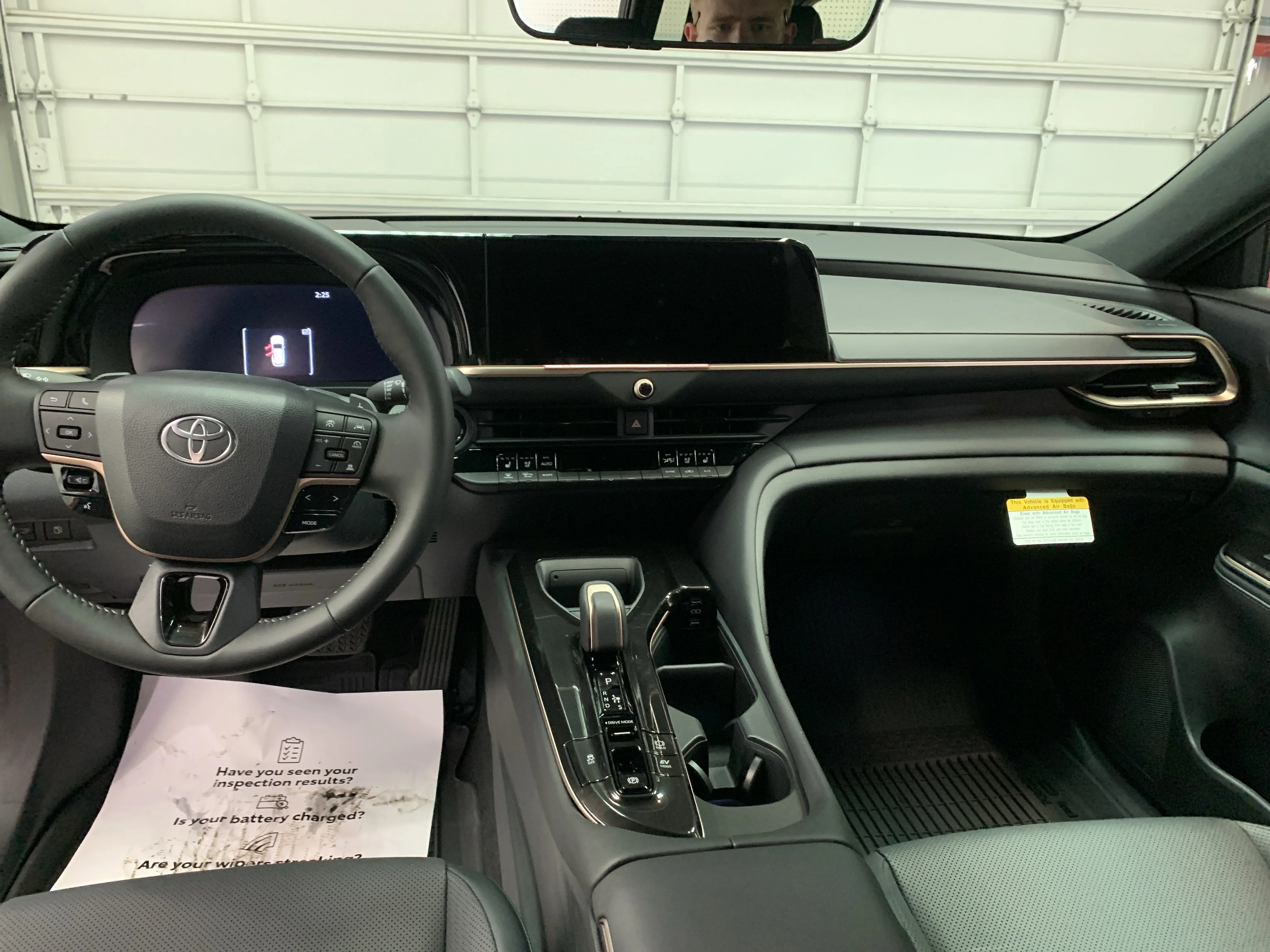 2026 Toyota Crown Signia XLE - Photo 12