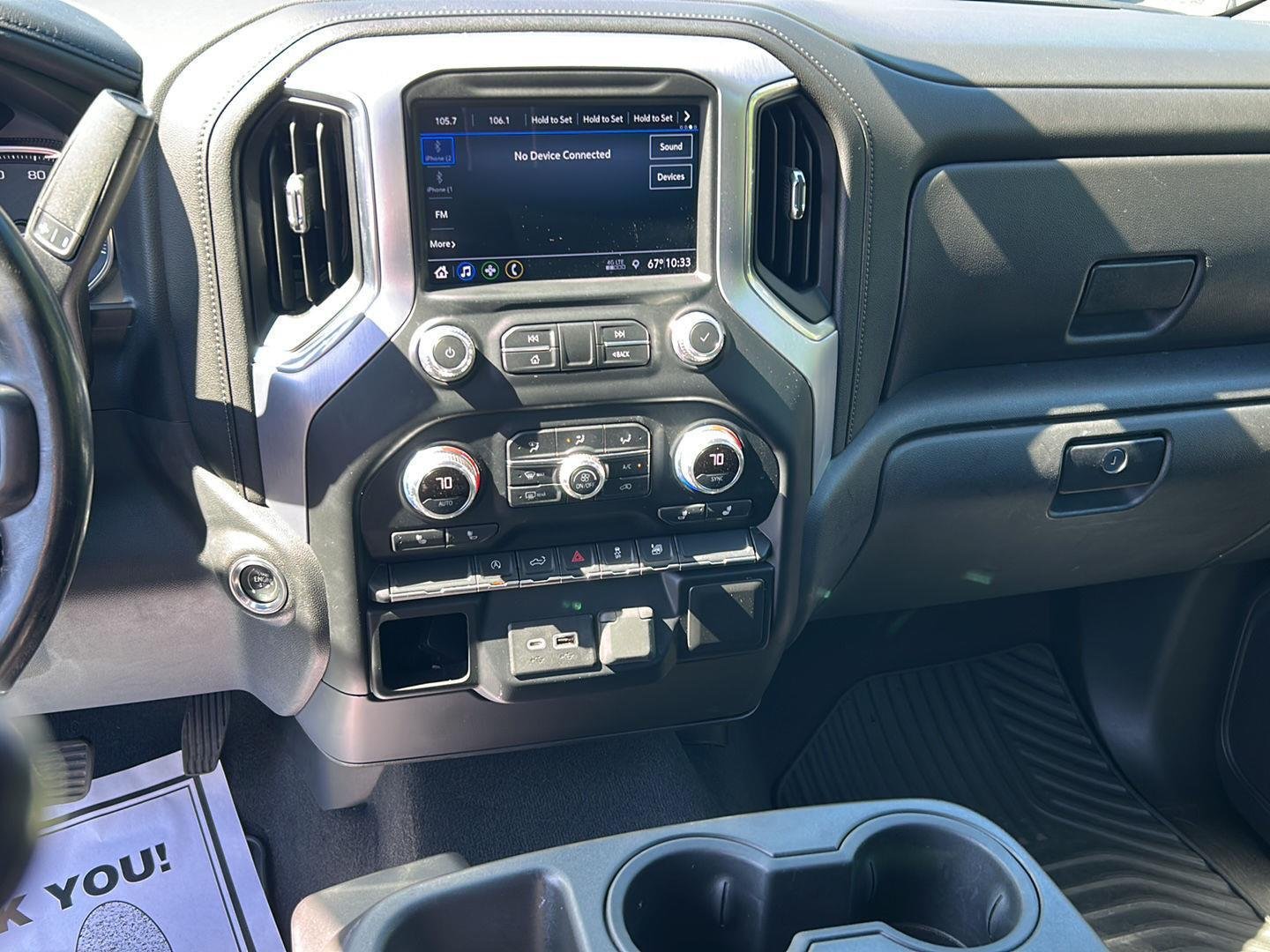 Used 2019 Onyx Black GMC SLE image 11