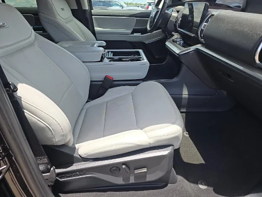Used 2025 Black Ford Platinum image 2