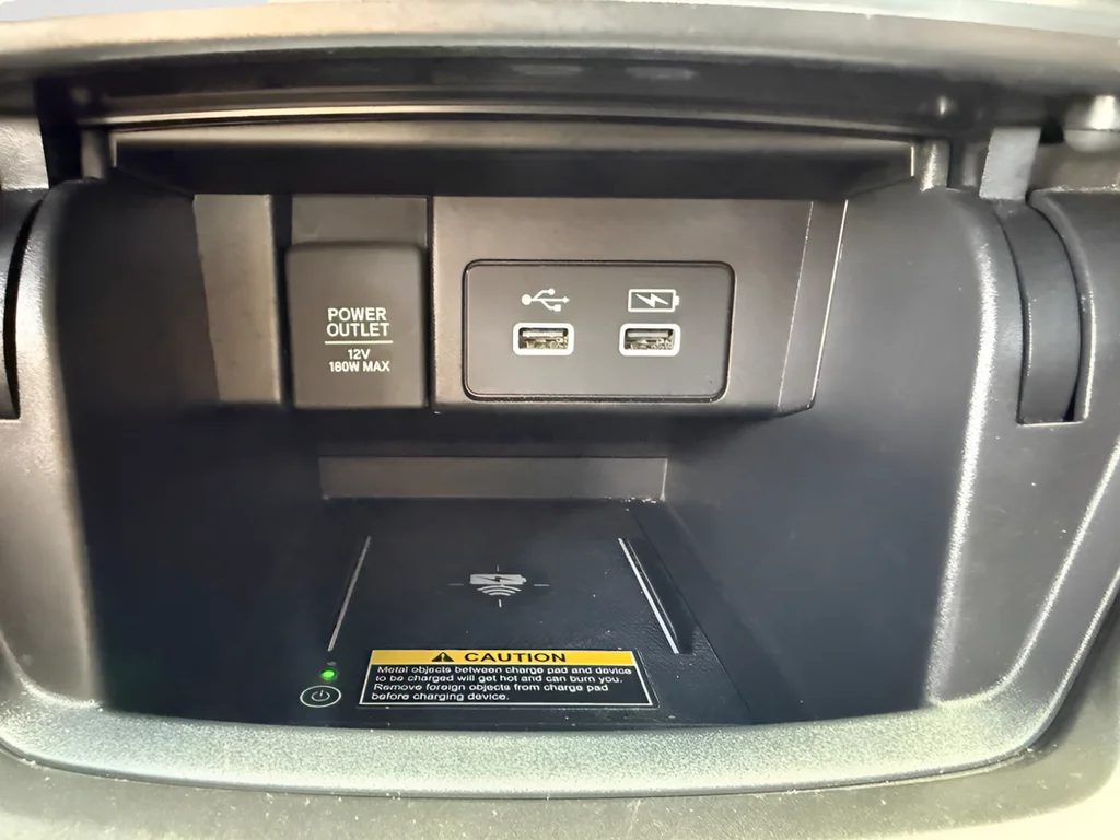 2022 Honda Accord Hybrid Touring - Photo 30