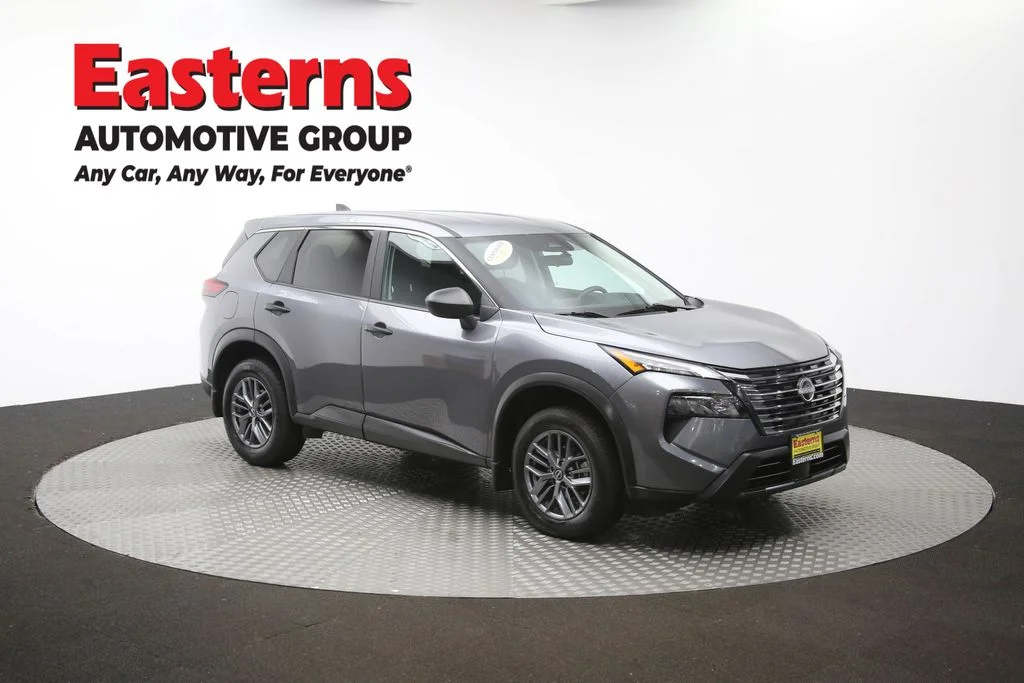 Used 2024 Gray Nissan S image 49